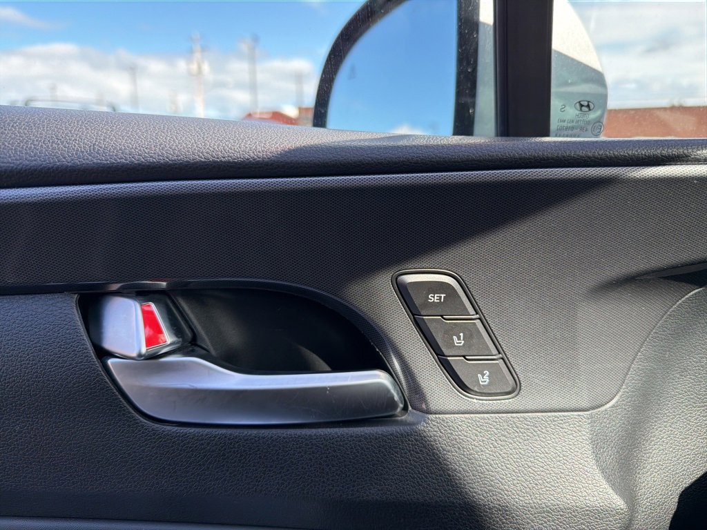 Certified 2023 Hyundai Santa Fe Calligraphy image 32