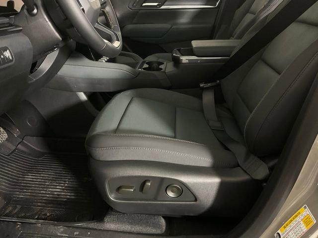 New 2026 GMC Terrain AT4 w/ Convenience Package III image 31