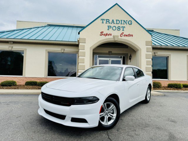 Used 2022 Dodge Charger SXT image 23