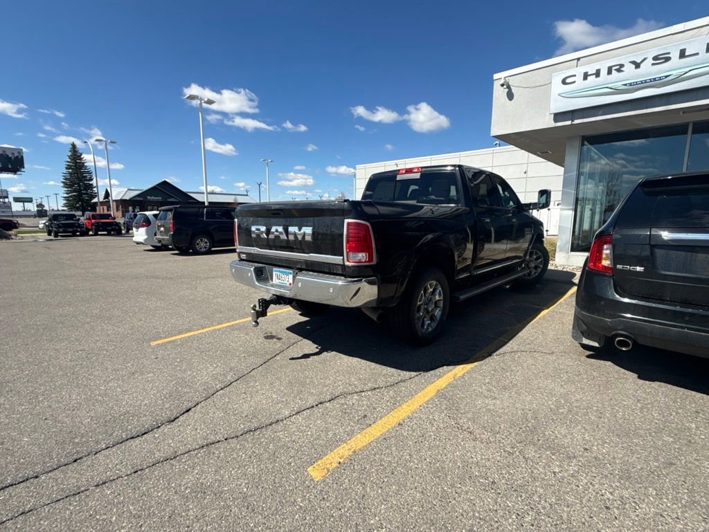 Used 2017 RAM 3500 Laramie Longhorn RWD image 7