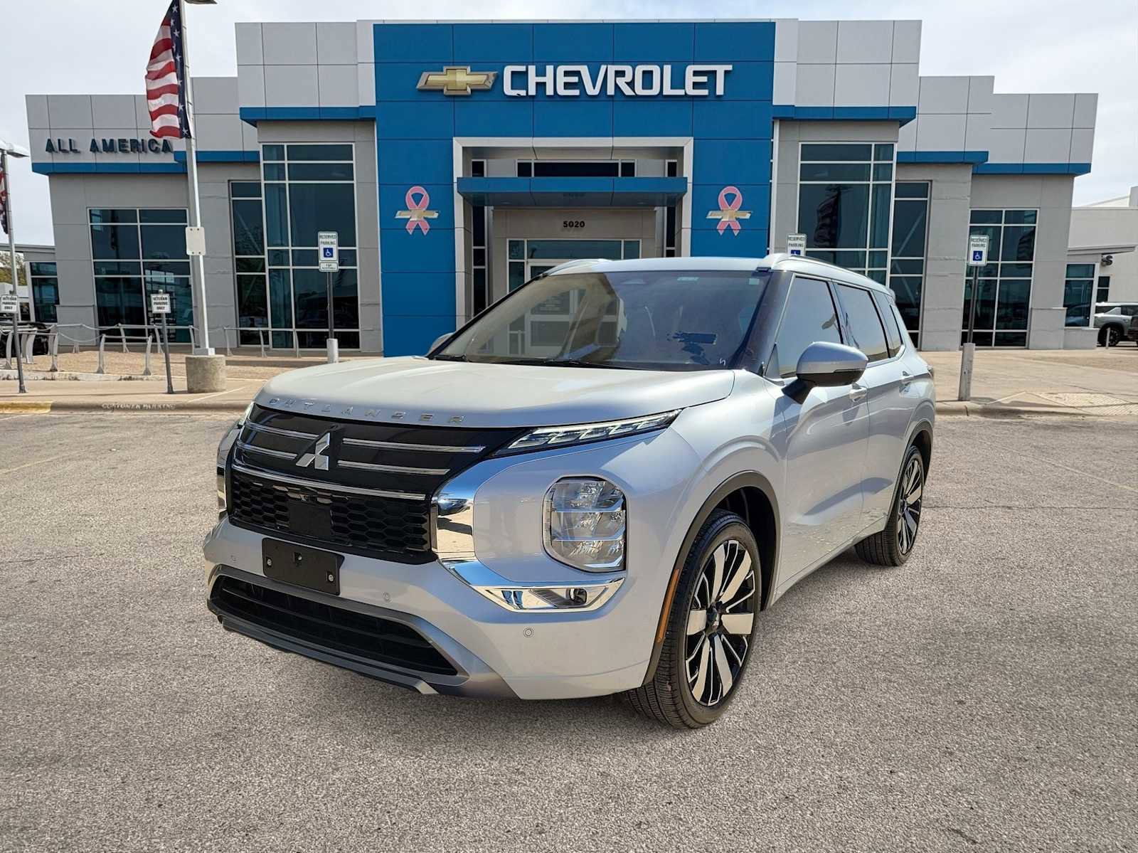 Used 2025 Mitsubishi Outlander SEL video 1