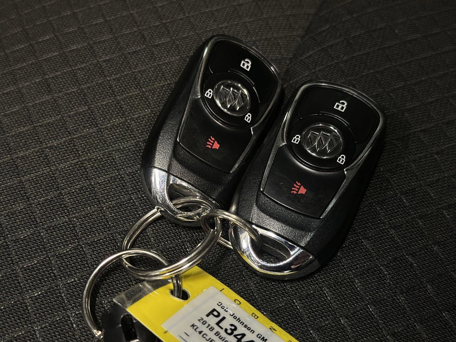 Used 2018 Buick Encore Preferred image 30