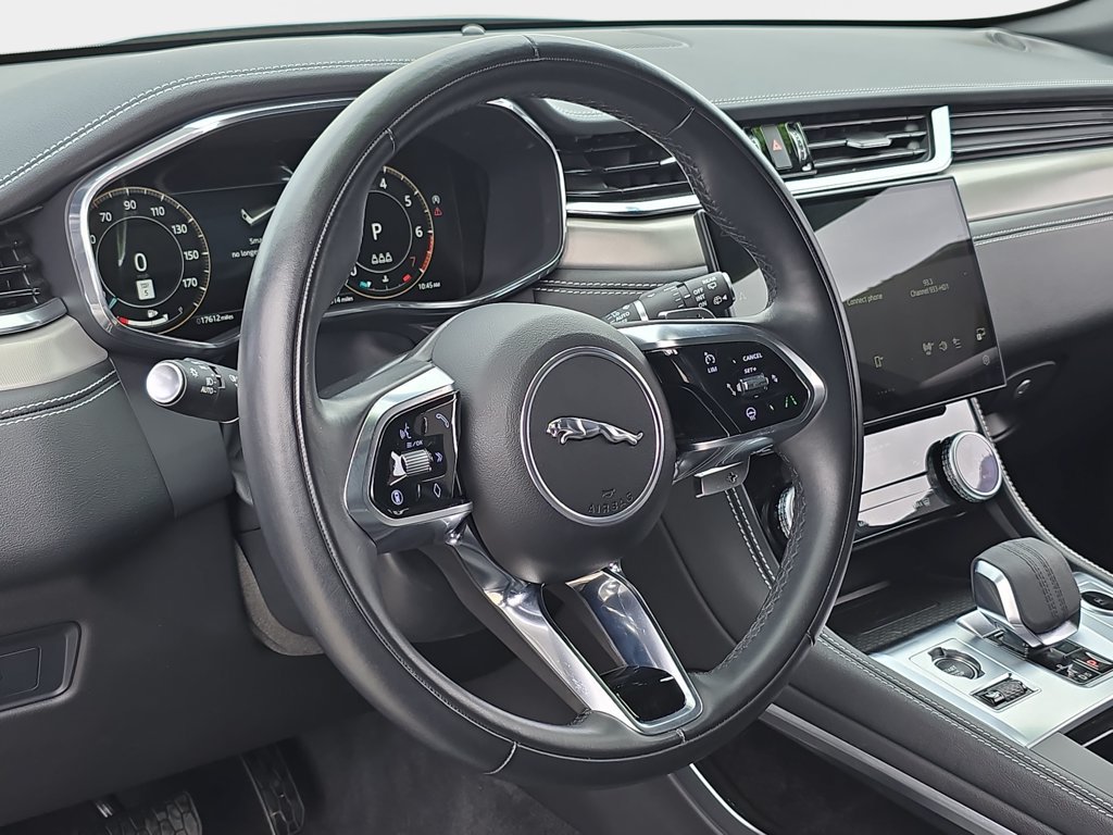 Certified 2025 Jaguar F-PACE R-Dynamic S AWD/4WD image 16