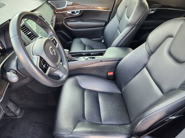 Used 2018 Volvo XC90 T5 Momentum FWD image 4