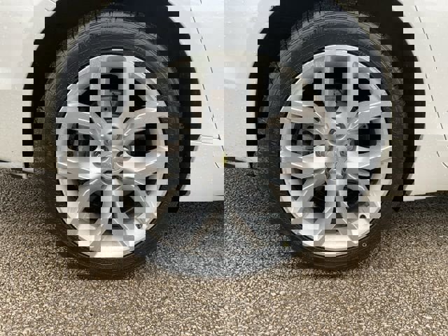 Used 2019 Chevrolet Impala Premier image 9