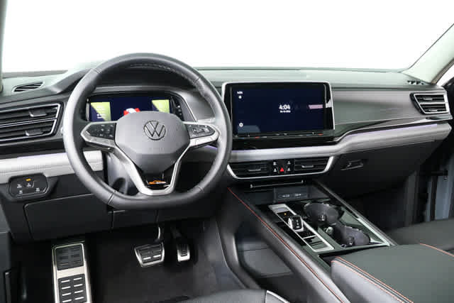 New 2026 Volkswagen Atlas Peak Edition AWD/4WD image 18