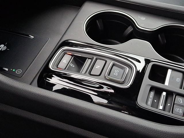 Certified 2025 Honda Pilot EX-L image 16