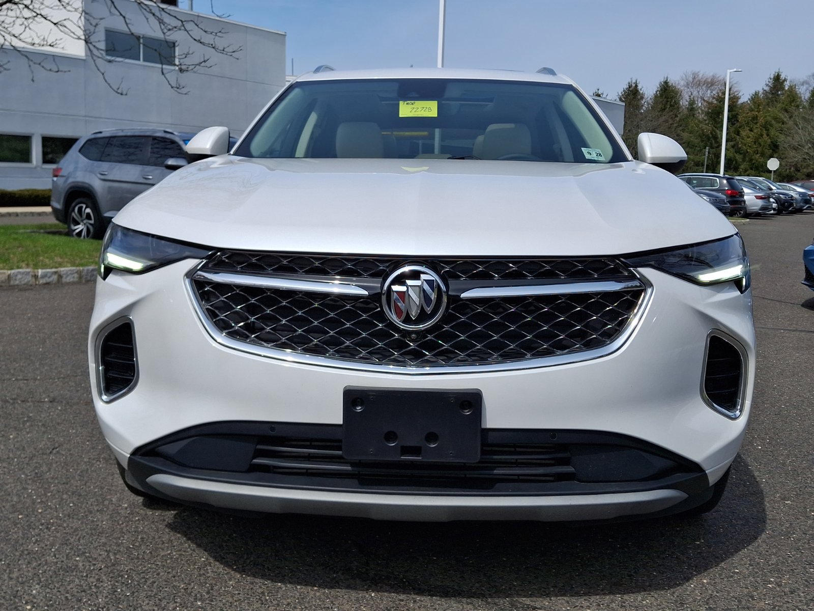 Used 2023 Buick Envision Avenir image 2