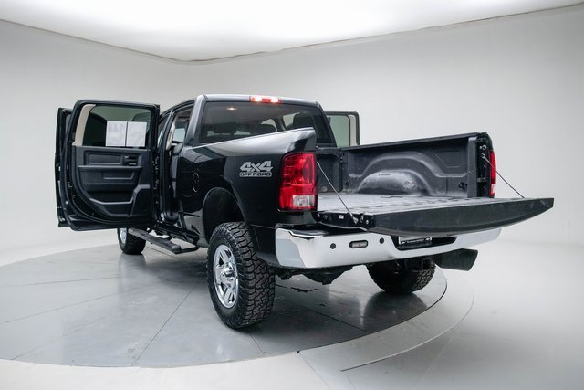 Used 2018 RAM 2500 Tradesman w/ Chrome Appearance Group image 19