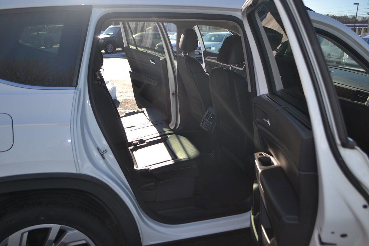 Used 2021 Volkswagen Atlas SE w/ Towing Package image 15