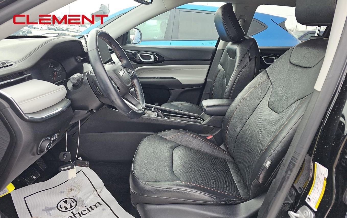 Used 2022 Jeep Compass Limited image 9