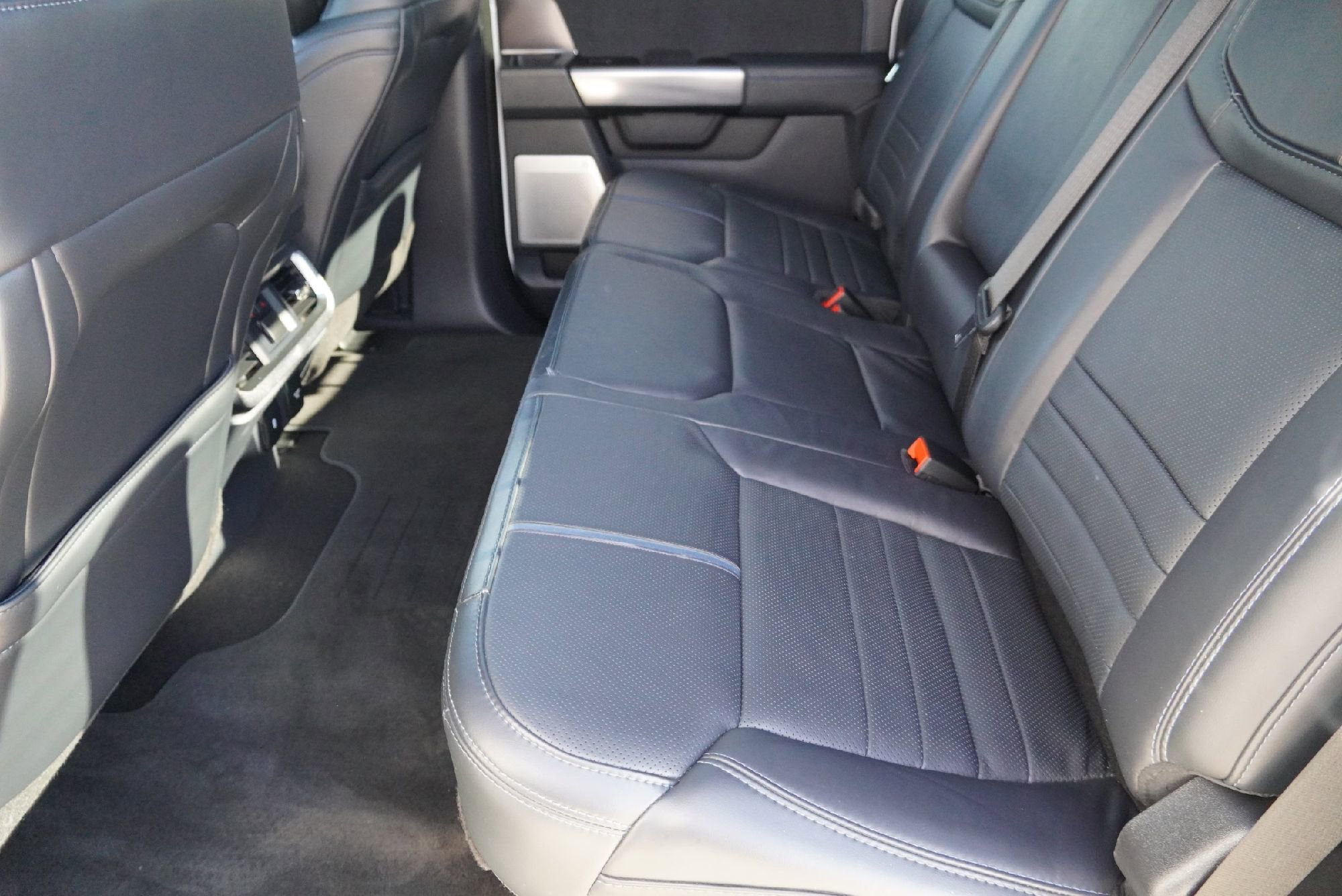 Used 2024 Ford F150 Platinum w/ Equipment Group 702A High image 36