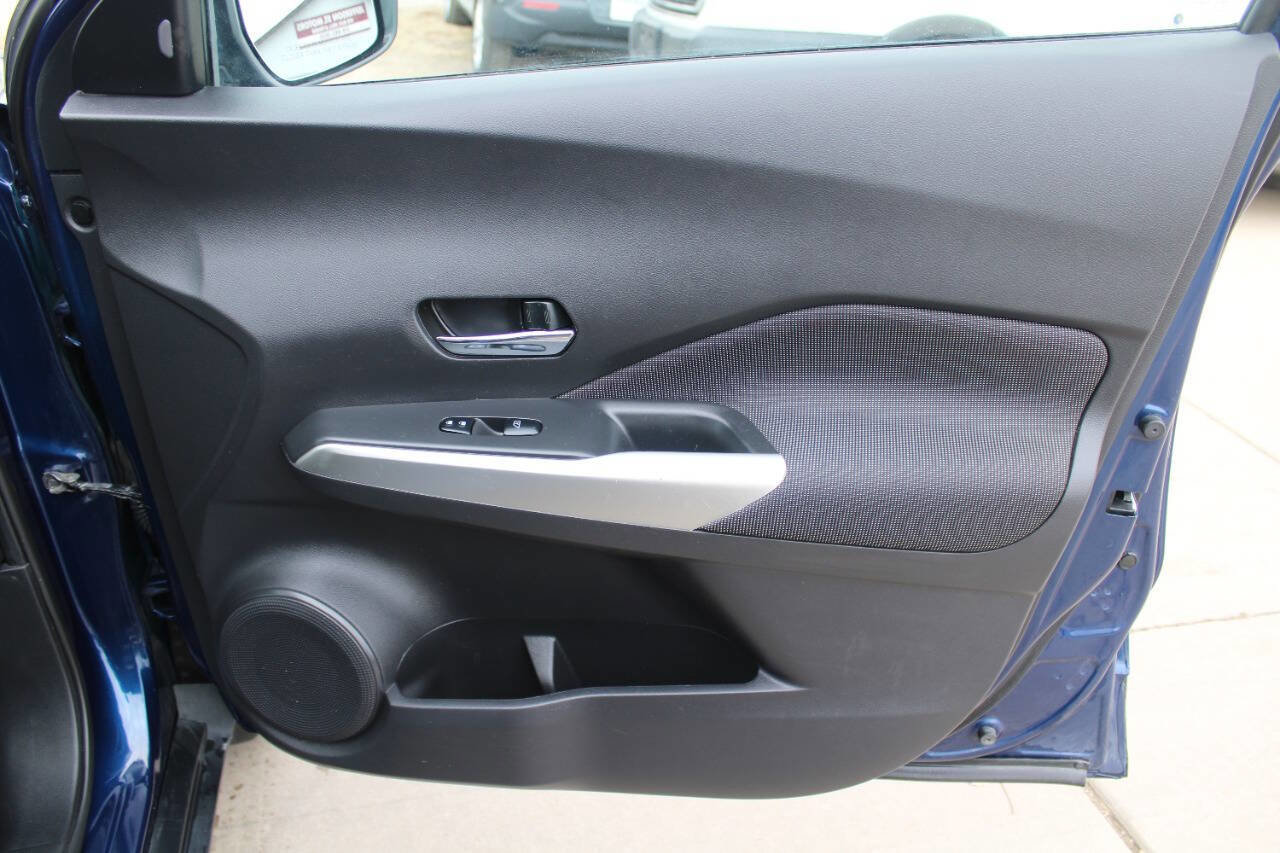 Used 2020 Nissan Kicks SV FWD image 7