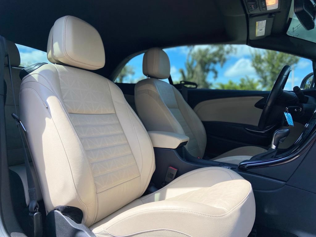 Used 2019 Buick Cascada Premium FWD image 26