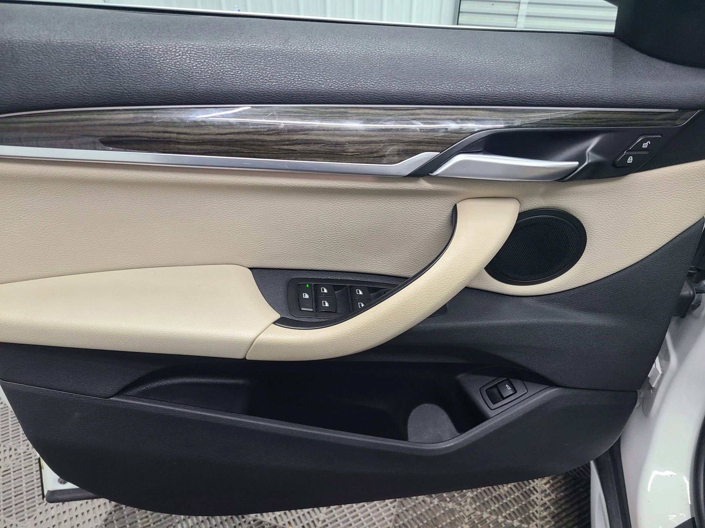 Used 2018 BMW X1 xDrive28i w/ Convenience Package image 22