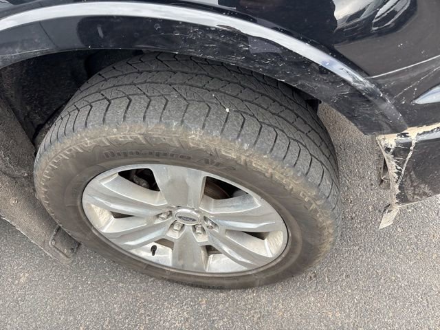 Used 2020 Ford F150 Platinum w/ Technology Package AWD/4WD image 10