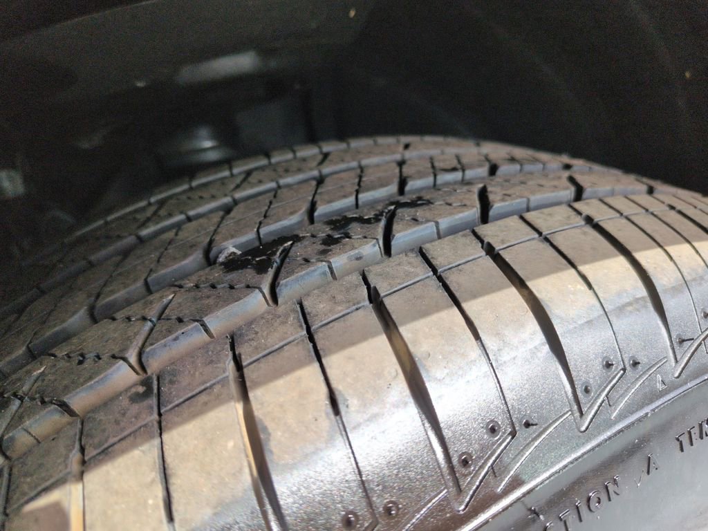 Used 2025 Toyota Sienna XSE w/ XSE Plus Package image 28