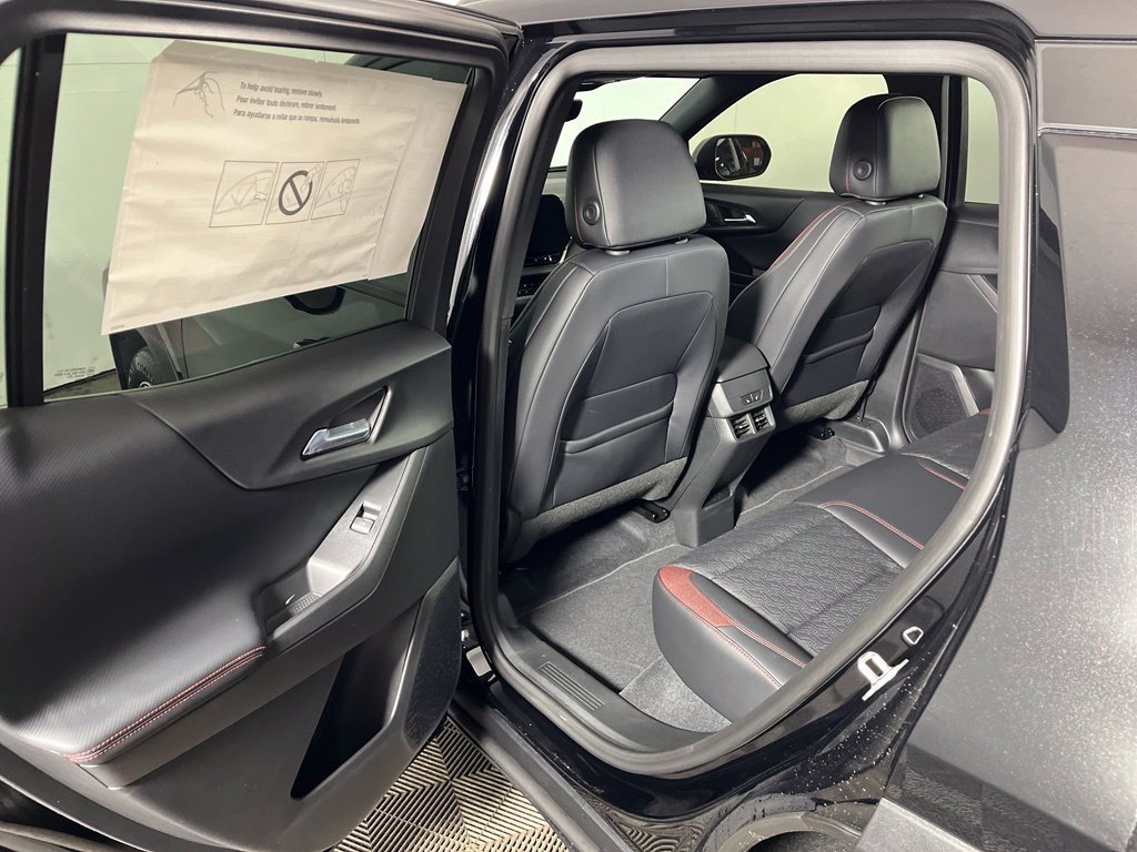New 2027 Chevrolet Equinox RS w/ Safety and Technology Package AWD/4WD image 8