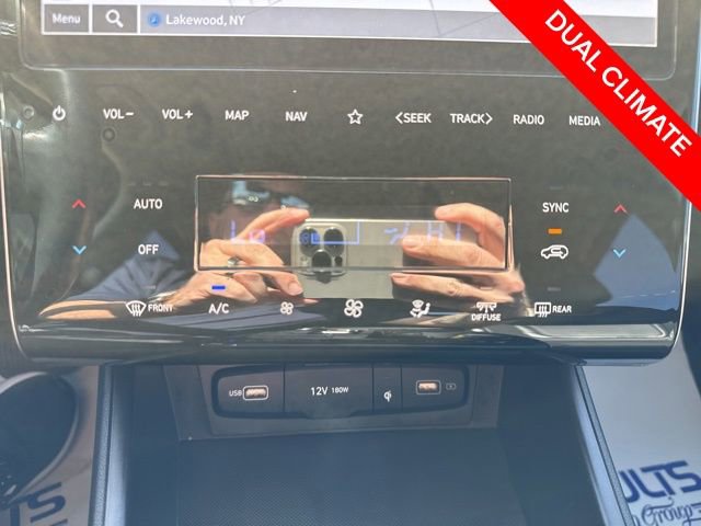 Certified 2023 Hyundai Tucson Limited AWD/4WD image 11