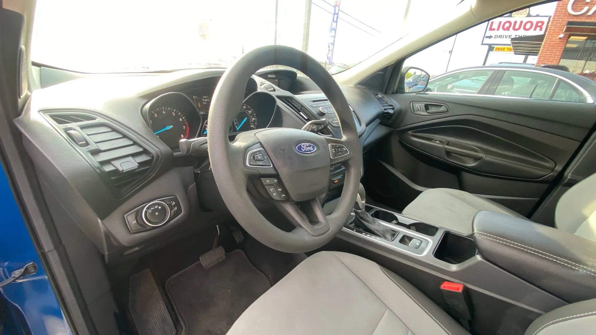 Used 2017 Ford Escape S image 8