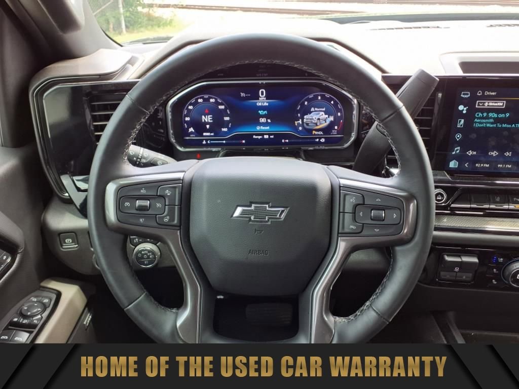 Used 2025 Chevrolet Silverado 2500 ZR2 AWD/4WD image 24