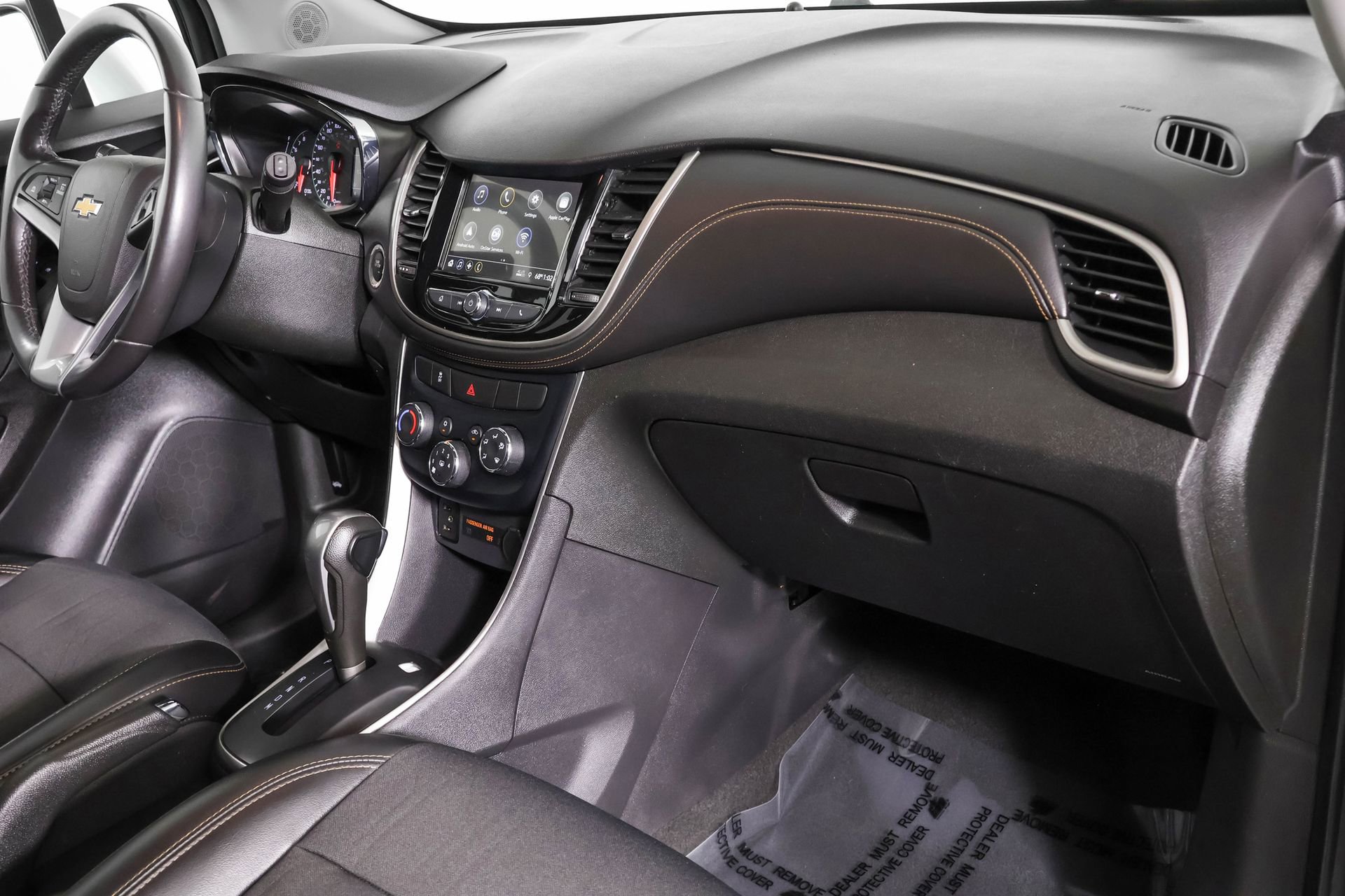 Used 2019 Chevrolet Trax LT w/ LT Convenience Package FWD image 42