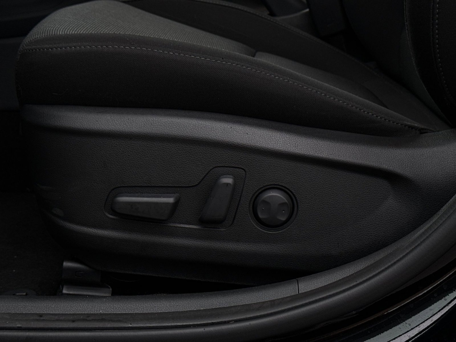 Certified 2023 Hyundai Kona SEL image 14