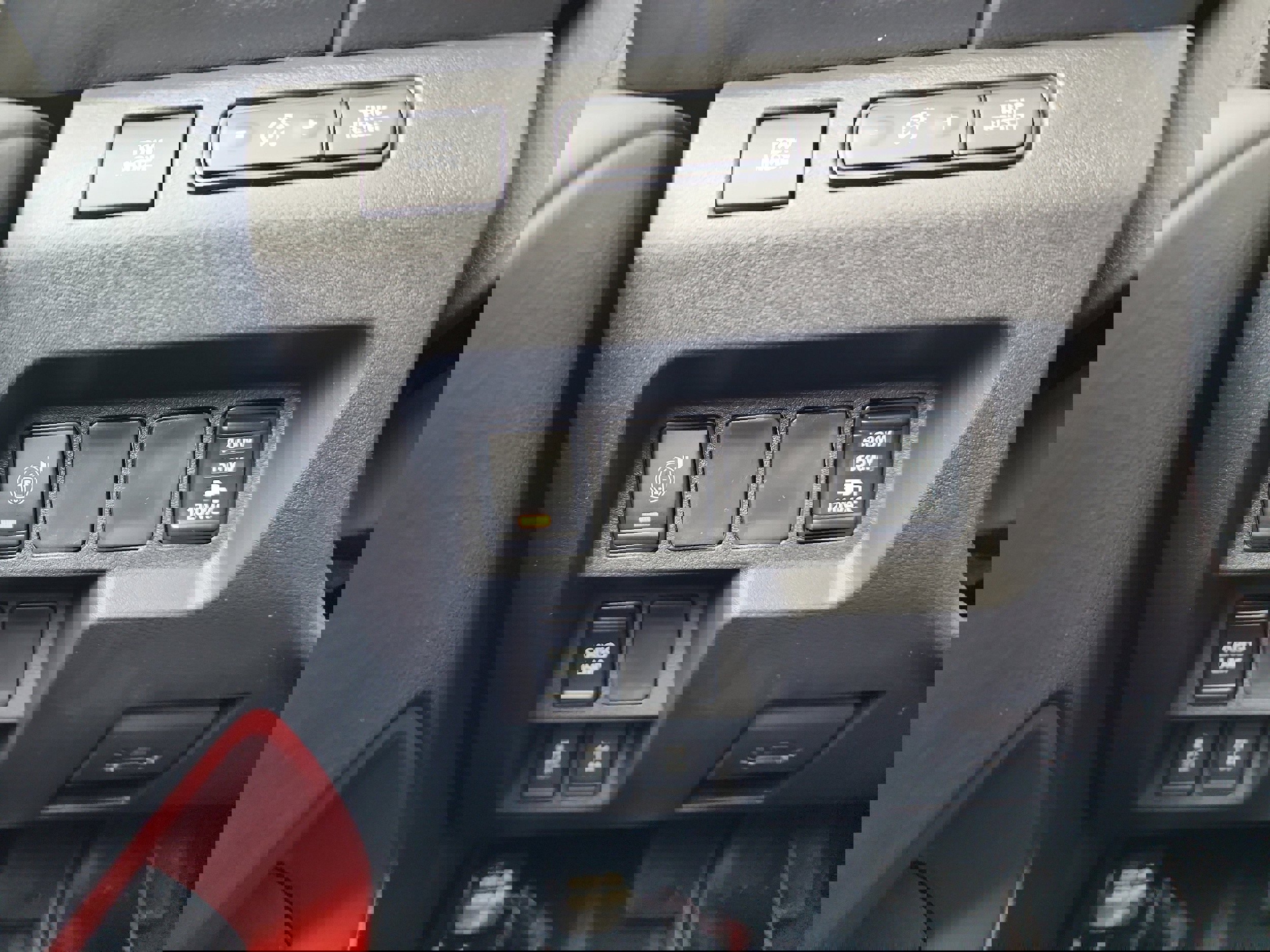 New 2026 Nissan Frontier PRO-4X w/ Pro-4x Convenience Package image 23