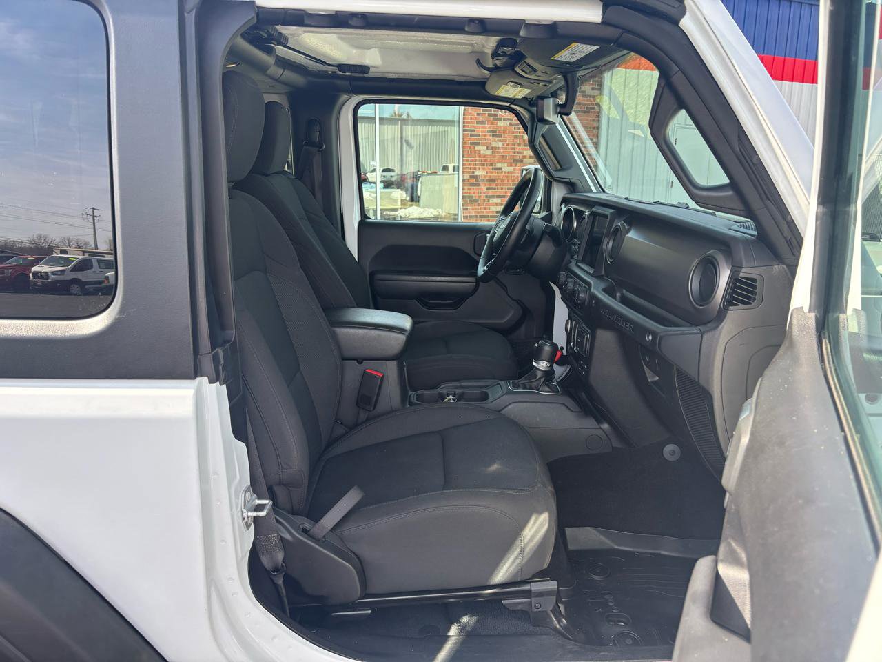 Used 2022 Jeep Wrangler Sport image 14