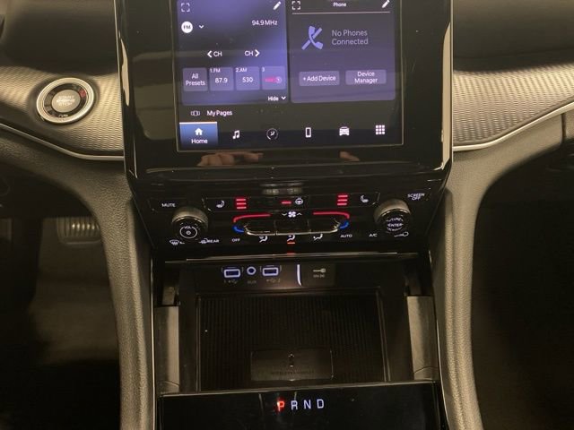 Used 2023 Jeep Grand Cherokee Altitude image 13