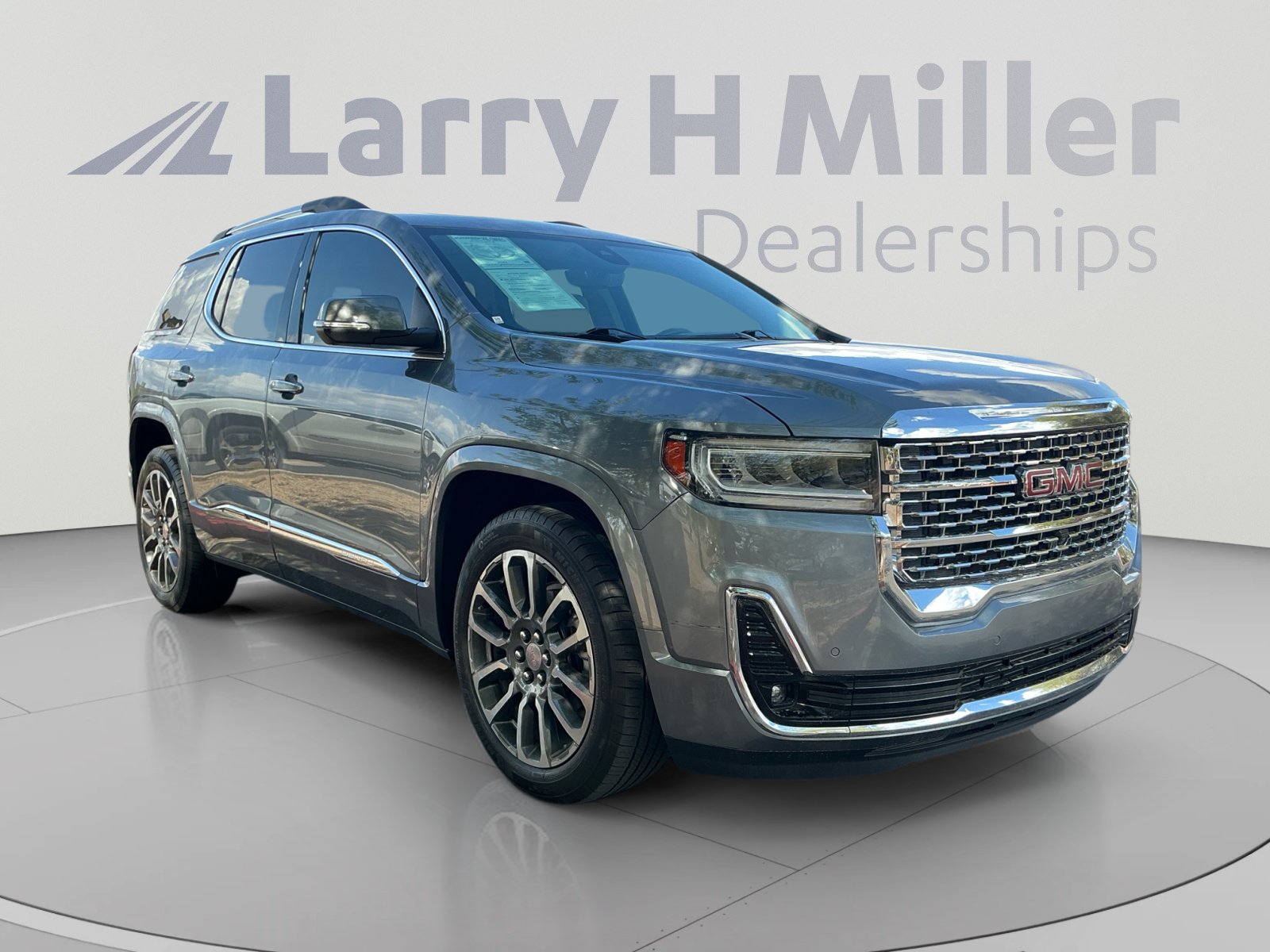 Used 2021 GMC Acadia Denali w/ Denali Ultimate Package AWD/4WD image 6