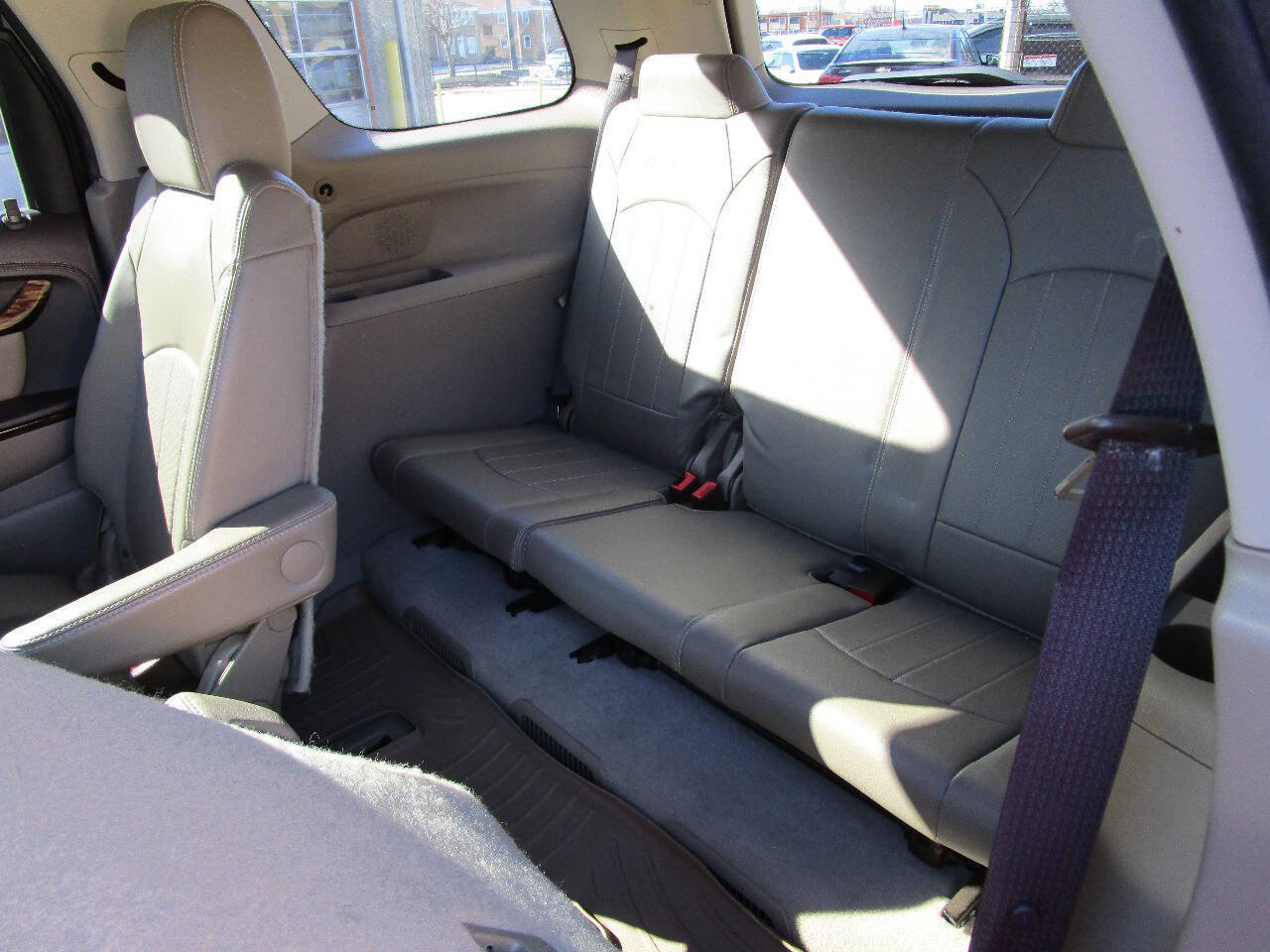 Used 2015 GMC Acadia Denali image 22