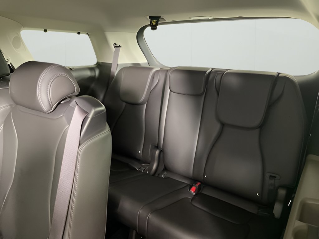 New 2026 Kia Carnival EX FWD image 35