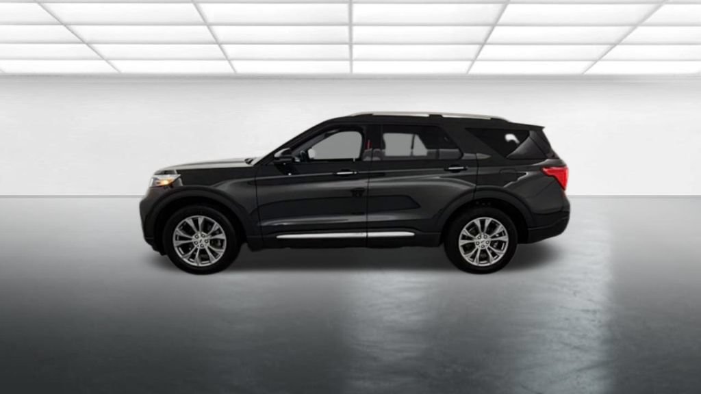 Used 2022 Ford Explorer Limited w/ Equipment Group 301A AWD/4WD image 5