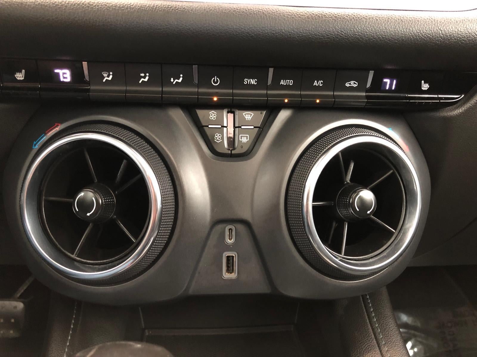 Used 2019 Chevrolet Blazer LT w/ Sun and Wheels Package AWD/4WD image 18