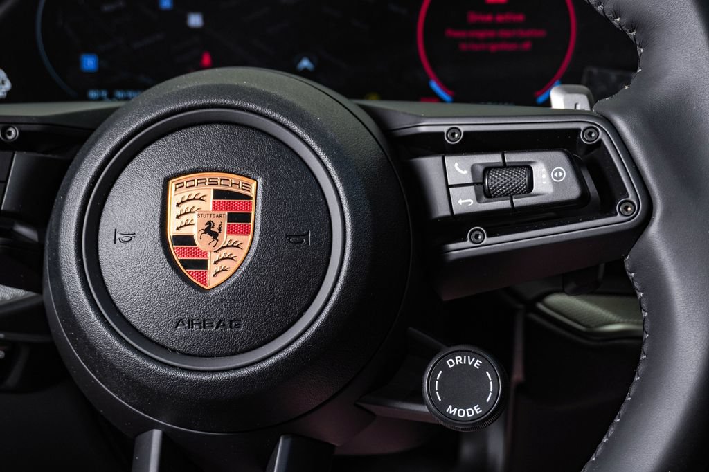 New 2026 Porsche Cayenne AWD/4WD image 19