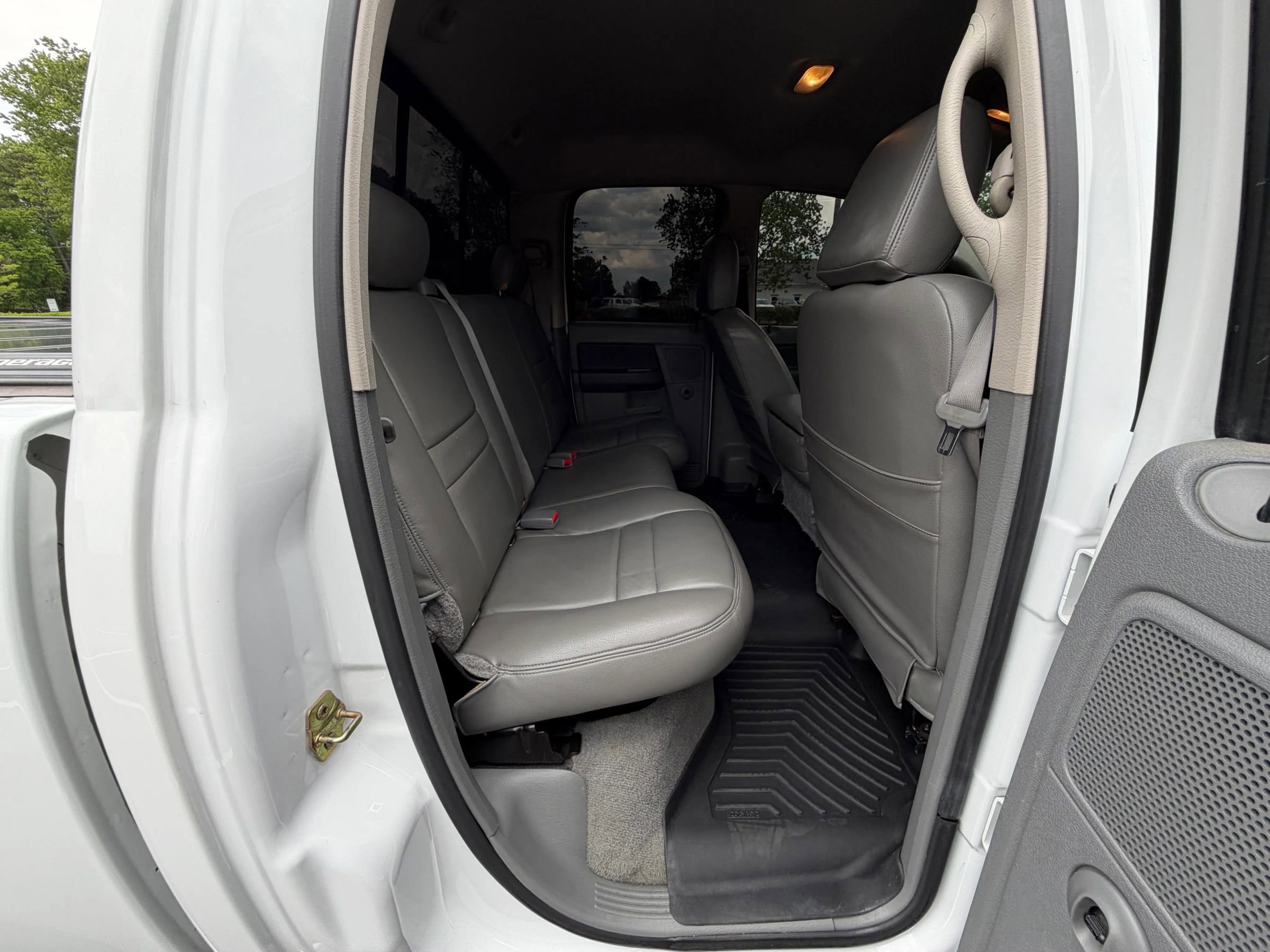 Used 2006 Dodge Ram 2500 Truck SLT AWD/4WD image 20