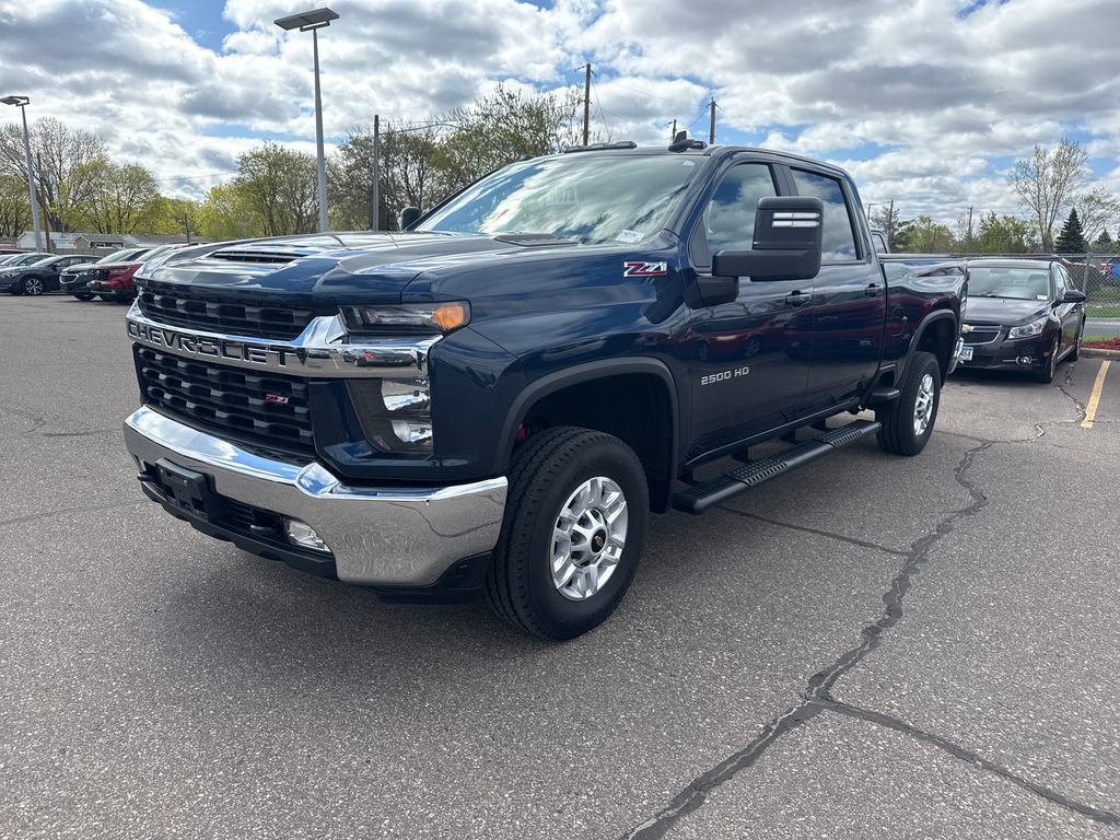 Used 2022 Chevrolet Silverado 2500 LT w/ Convenience Package AWD/4WD image 1