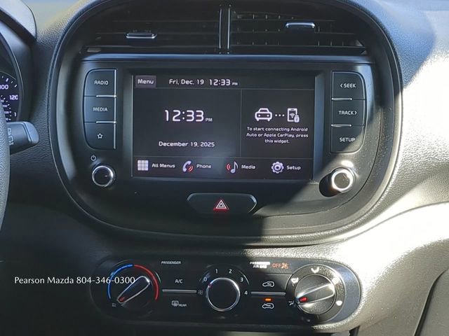 Used 2022 Kia Soul LX image 18