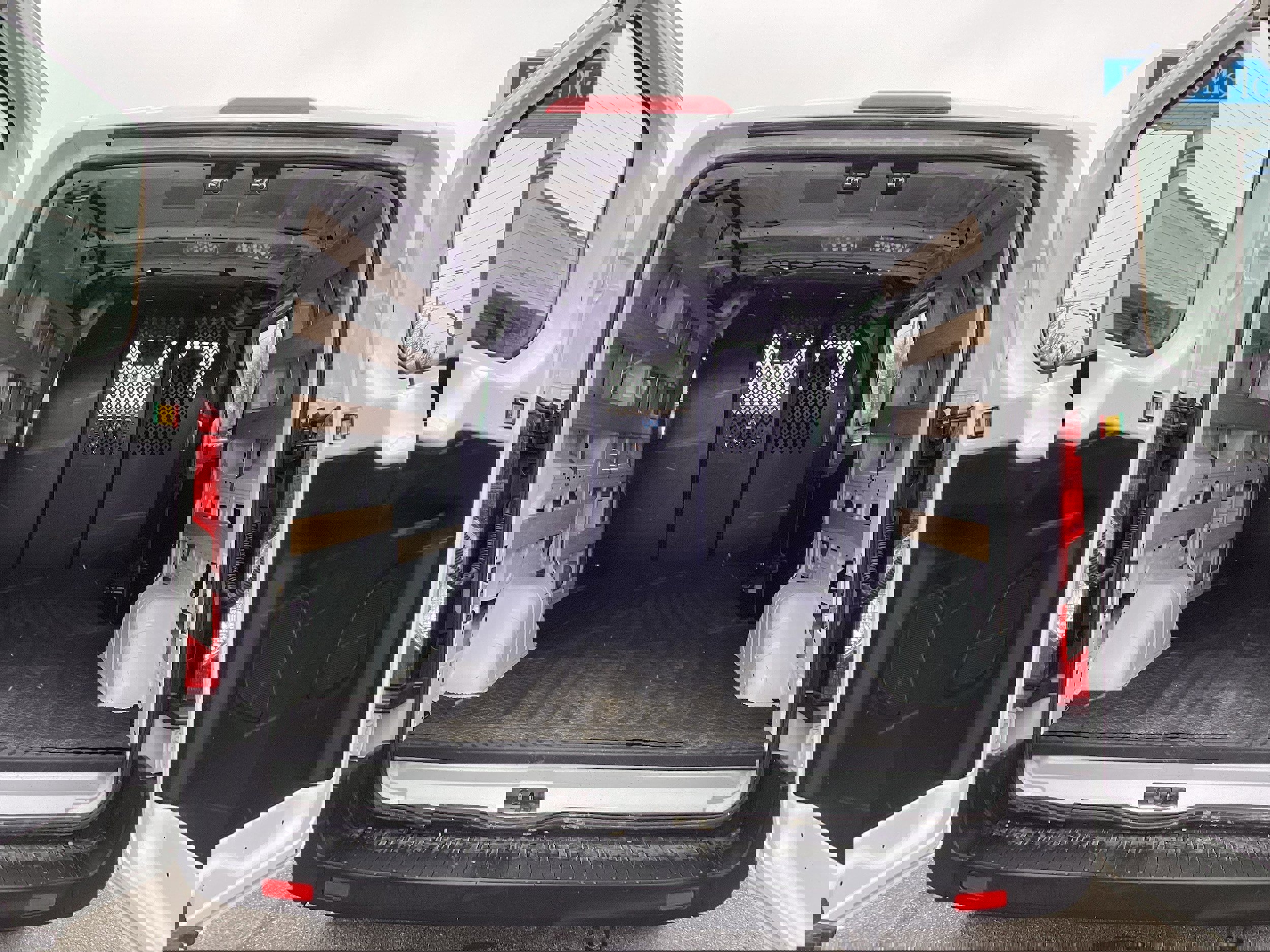 Used 2024 Ford Transit 250 Low Roof w/ Exterior Upgrade Package image 13