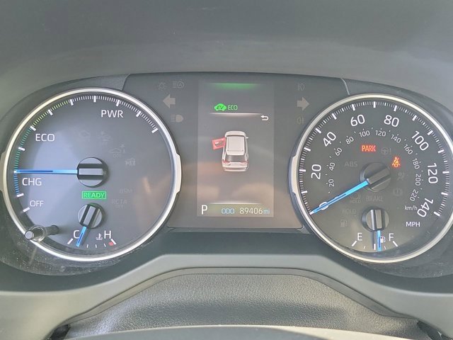 Used 2019 Toyota RAV4 LE image 32