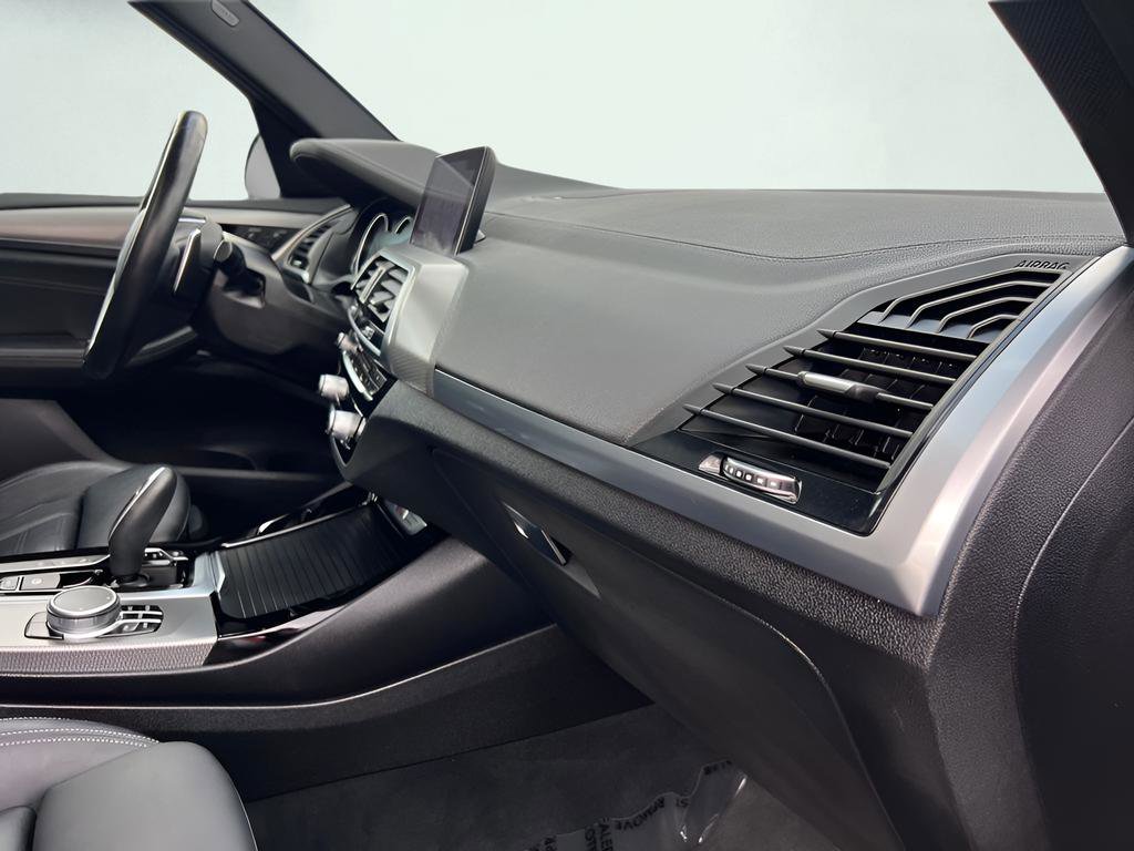 Used 2018 BMW X3 M40i image 29