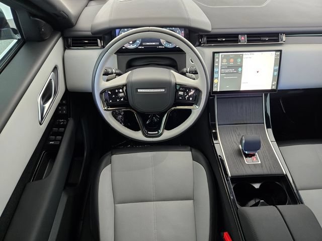 Used 2026 Land Rover Range Rover Velar Dynamic SE AWD/4WD image 12
