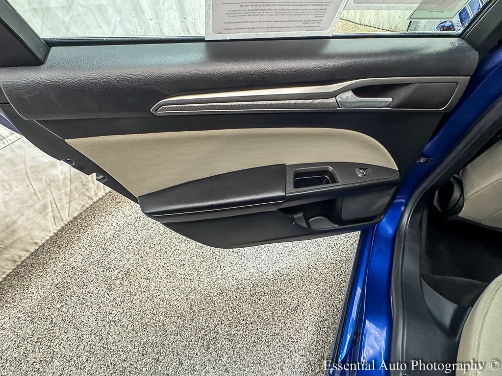 Used 2018 Ford Fusion S FWD image 21