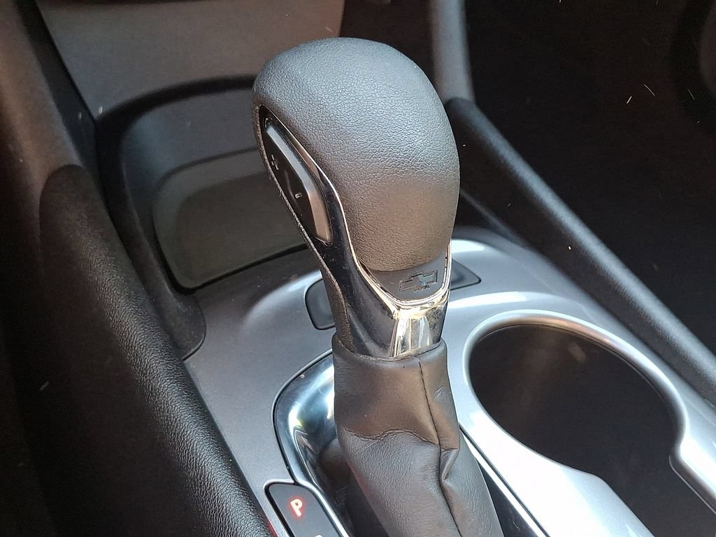 Used 2023 Chevrolet Malibu LS FWD image 16