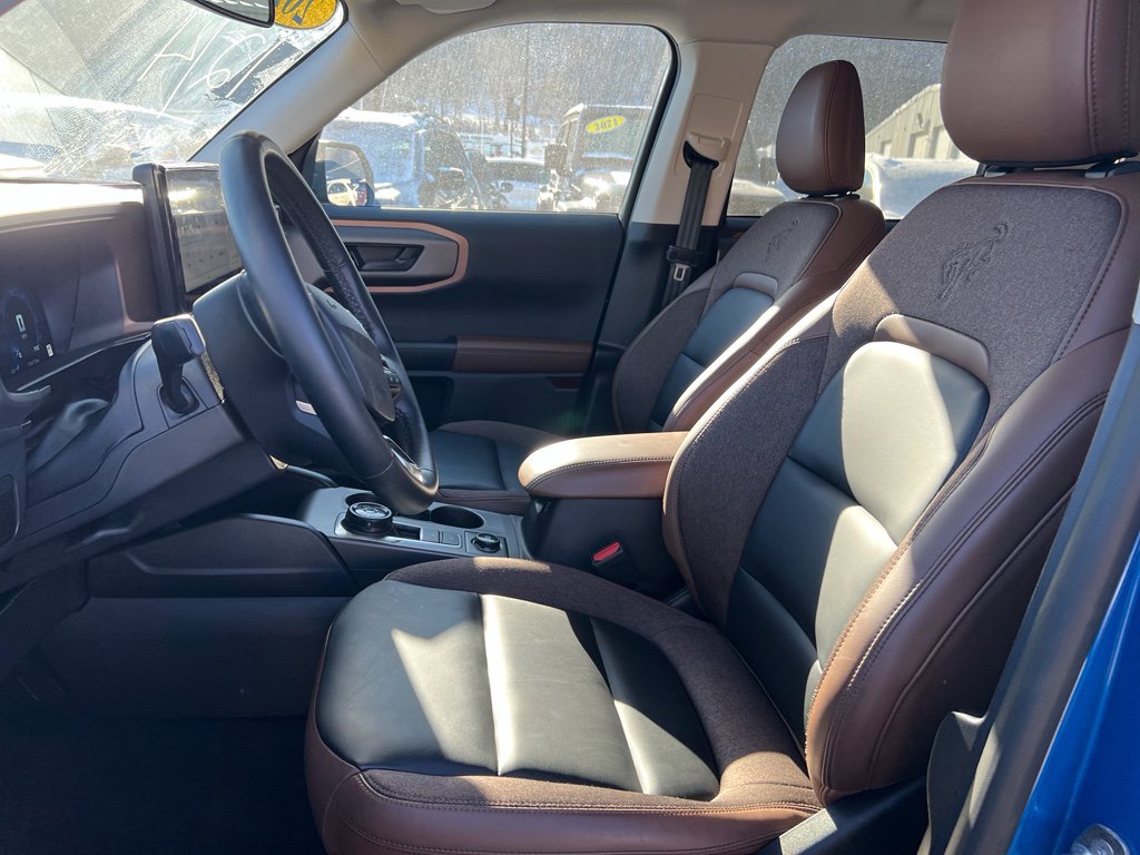 Used 2025 Ford Bronco Sport Outer Banks w/ Outer Banks Tech Package+ AWD/4WD image 5