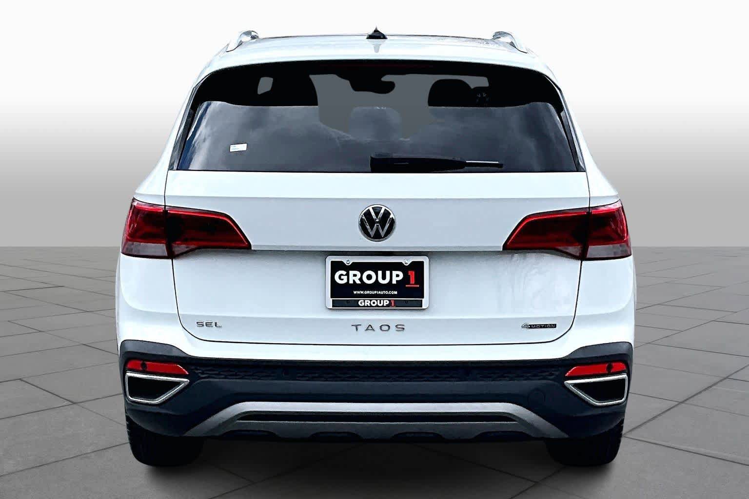 Used 2023 Volkswagen Taos SEL AWD/4WD image 5