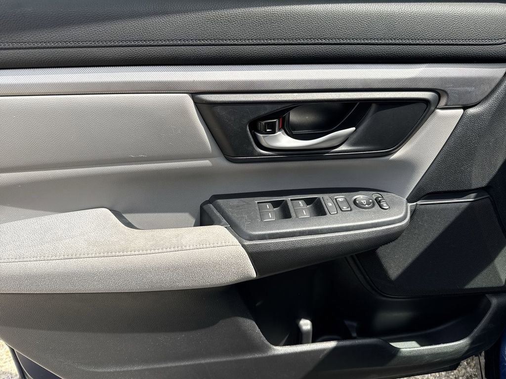 Used 2020 Honda CR-V LX image 15