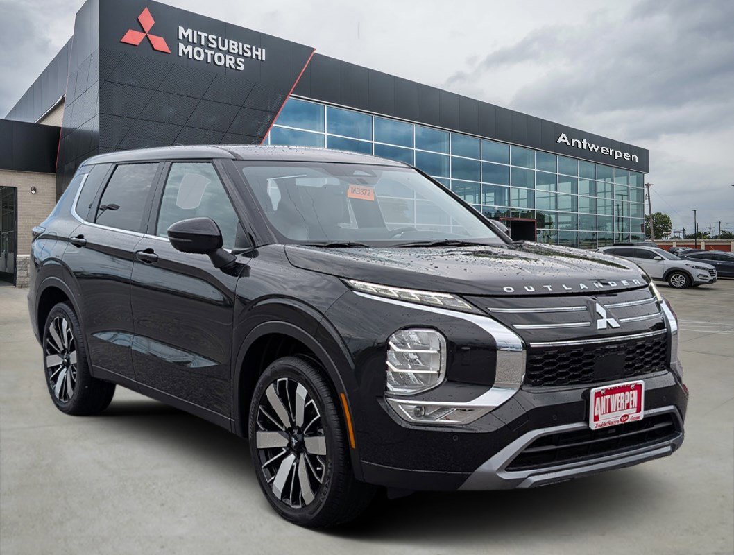 New 2025 Mitsubishi Outlander SE