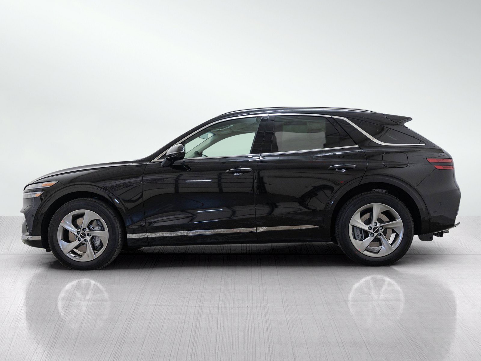 Used 2026 Genesis GV70 2.5T Advanced AWD/4WD image 3